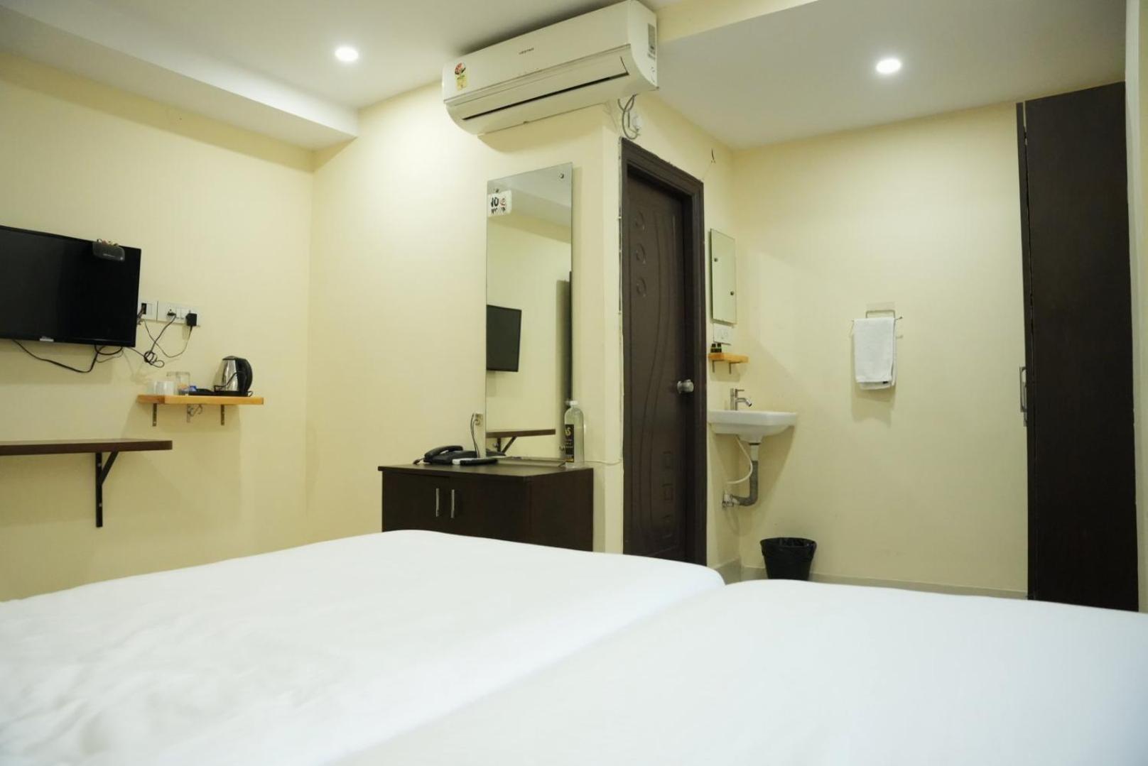 Da Lara Suites Kondapur  Exteriér fotografie
